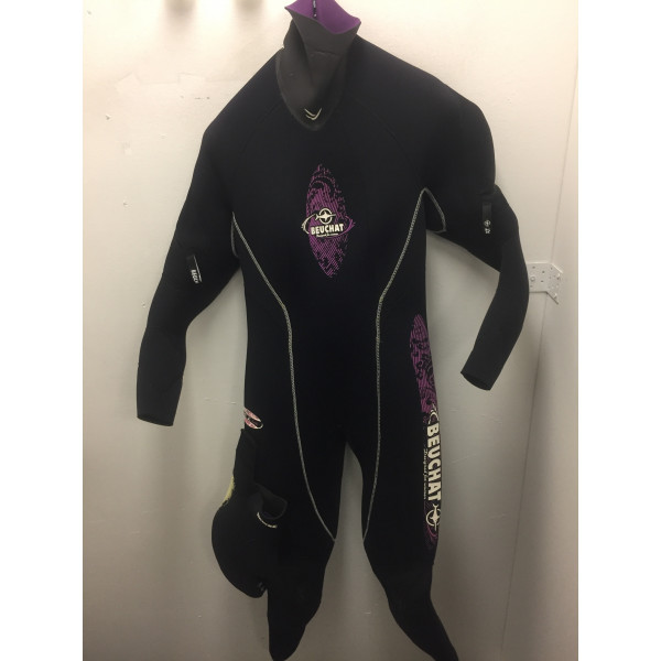 Beuchat S.D.S semi-étanche femme taille L (N°27)